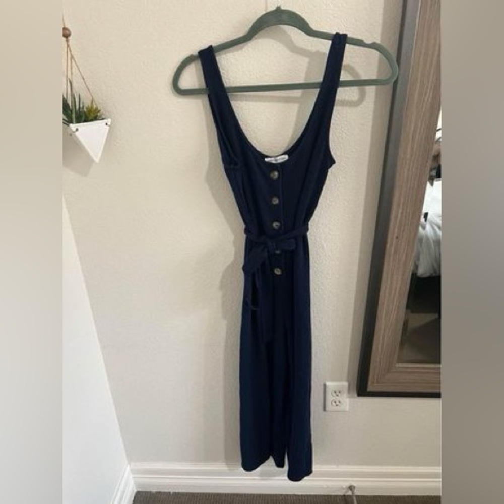 Urban Outfitters Navy Jumpsuit size small - Picture 1 of 3
